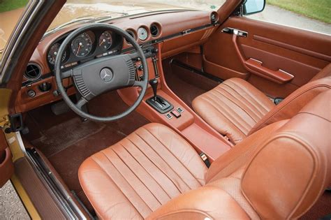 1973 Mercedes-Benz 450 SL Mercedes Slc, Mercedes Benz Coupe, Classic Mercedes, Slc Interiors ...