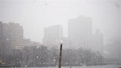 Chicago weather forecast: Winter storm with heavy snow totals, blizzard ...