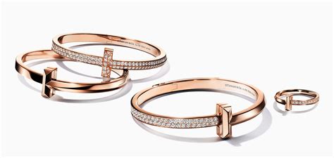 Tiffany T wide diamond ring in 18k gold, 5.5 mm wide. | Tiffany & Co.
