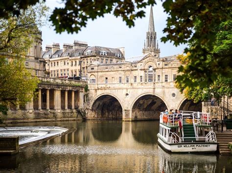 Idealist City Guide: Bath | The Idealist | City guide, World heritage sites, City