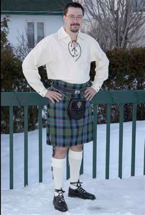 The Scottish Kilt: A Cut Above The Rest.. And The Knee!