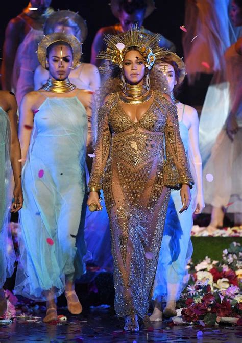 Beyoncé Was a Literal Goddess During Her Grammys Performance