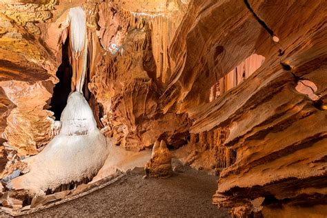 The Capitol Dome formation and a fluted wall carved by water at Shenandoah Caverns, Virginia ...