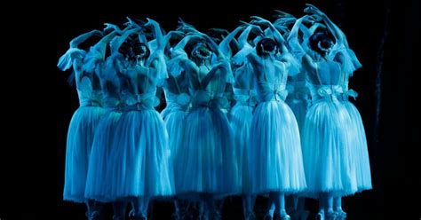 Giselle Synopsis | The Australian Ballet