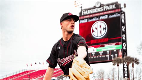 Gamecocks combine for 8th no-hitter in program history in sweep of Miami (OH)