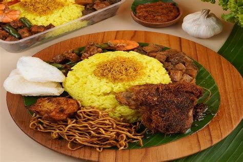 Cara Membuat Nasi Kuning Yang Mudah dan Harum Aromanya — Rinaresep.com