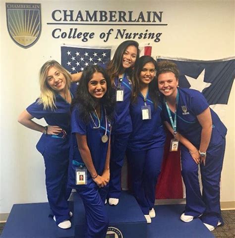 Chamberlain College of Nursing - Indianapolis Campus | Enfermeria