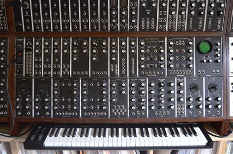 Homemade modular synth / synthesiser / synthesizer