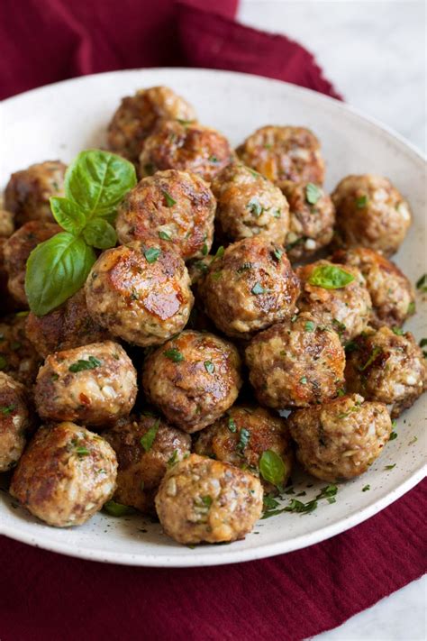 BEST MEATBALLS - these are so flavorful, so tender and packed with ...