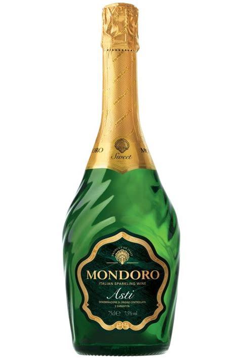 7 Best Moscato Wines for 2022 - Moscato Wine Brands