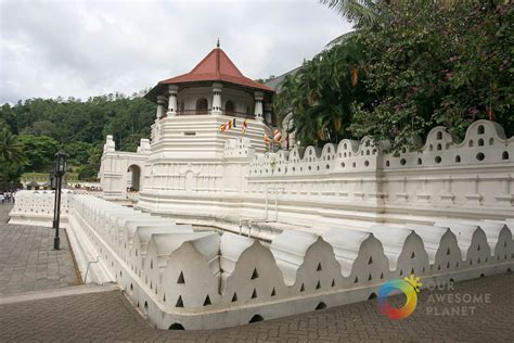 The Temple of the Tooth-6.jpg | Read More: SRI LANKA: First … | Flickr