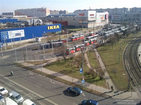 From the first Hungarians here to IKEA – welcome to Örs vezér tere, hub of east Pest