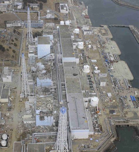 Fukushima: High Resolution Photos Prove (MOX) Reactor No. 3 Core And Spent Fuel Pool Exploded ...