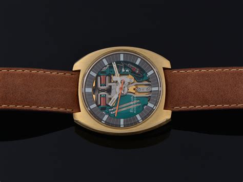 Bulova Accutron Spaceview "T" Yellow Gold Electroplate | Unwind In Time