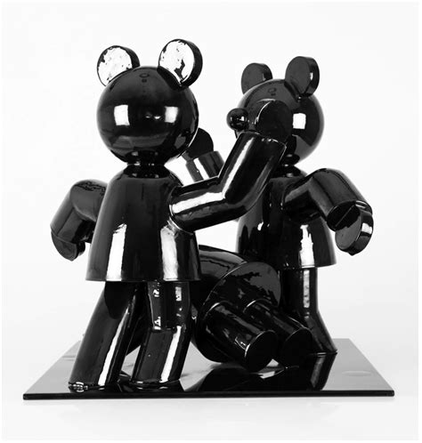 mickey mouse ceramic sculpture domanises.com | Sculpture, Ceramic sculpture, Mickey mouse