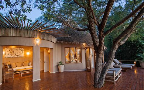 Best Luxury Hotels in Livingstone, Zambia | Butterfield & Robinson