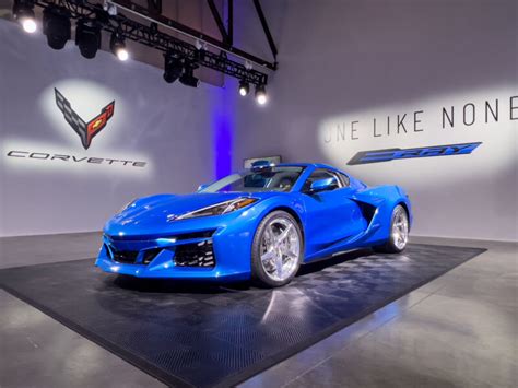 The Chevrolet Corvette gets all-wheel drive hybrid power for 2024 ...