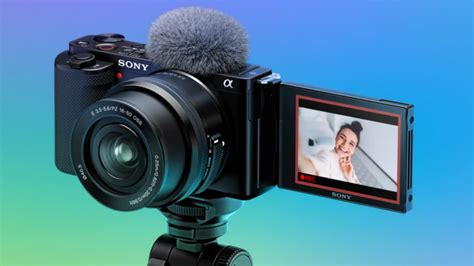 Sony's ultimate vlogging camera has a huge £170 price cut | Trusted Reviews