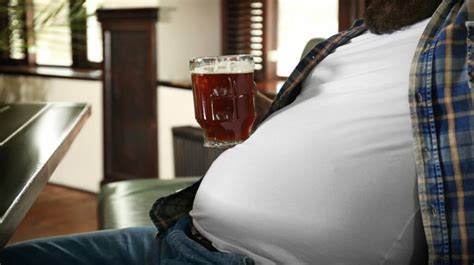 How To Get Rid Of Beer Belly: Best Diet & Exercise Tips In 2024