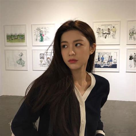 go younjung (고윤정) #seo Aesthetic Pastel Wallpaper, Pastel Aesthetic ...