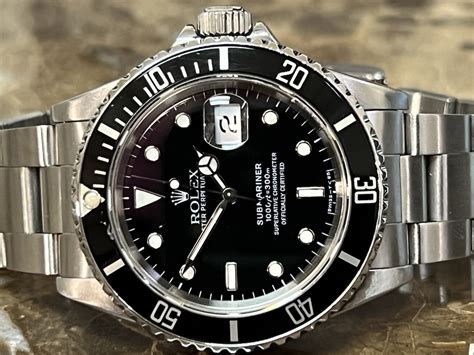 Rolex Submariner Date with Black Dial Black Bezel 40mm Automatic with ...