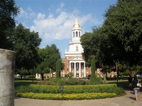 Tina's 40 Best Things About Being 40: #27 - College Visit Road Trip - Baylor University