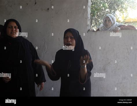 Apr 28, 2008 - Beit Lahia, Gaza - Relative of the Maateg family during ...