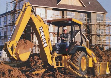 John Deere Construction 310 E Backhoe Loader Specs (1996 - 2021) | LECTURA Specs