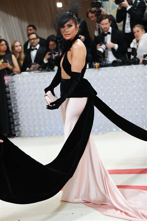 Jennifer Lopez's Met Gala 2023 Ralph Lauren Dress Gets Dramatic Twist