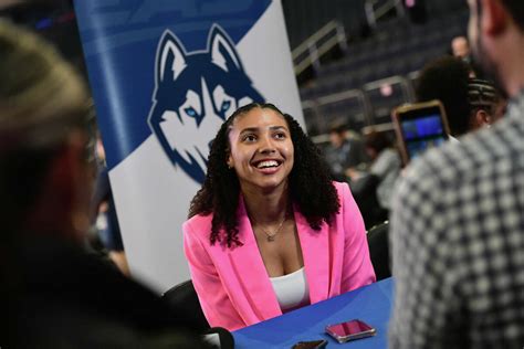 How UConn women's basketball star Azzi Fudd stopped overthinking