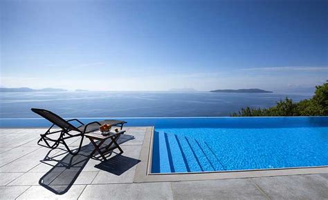 Opulent Pools | Infinity Pool Builder | Sussex | Surrey | Essex | Kent ...