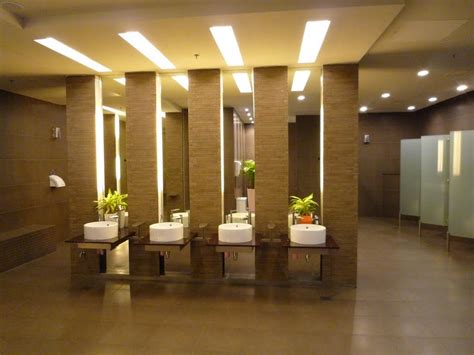 Panoramio - Photo explorer | Toilet design, Public bathrooms, Public restroom design