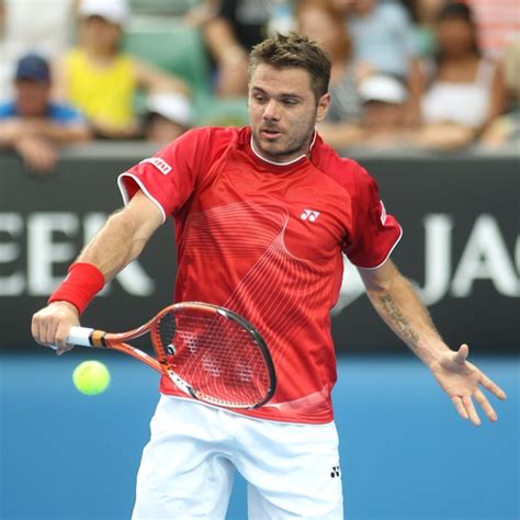 Wawrinka backhand grip at contact