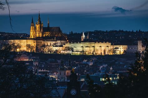 Best of Prague Nightlife - How to Party in Prague at Night