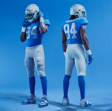 The Detroit Lions Unveil Their New Uniforms - Daily Snark