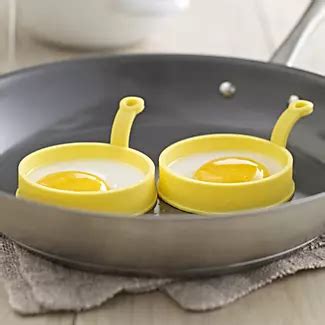 Silicone Fried Egg Round Cooking Rings x2 | Lakeland