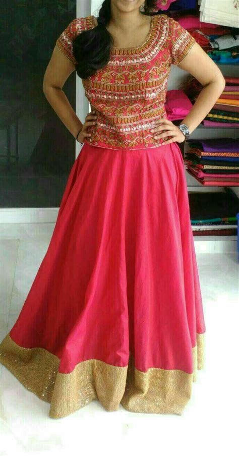 Pin by Jasna Sudhan on Indian Traditional Skirts | Fancy blouse designs ...