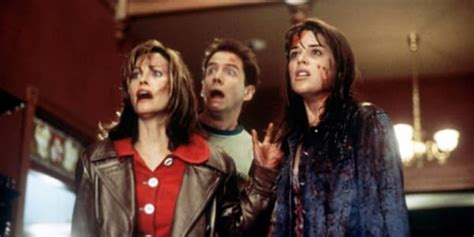 Ranking the Awful to On Fleek Hairstyles of the 'Scream' Movies | Complex