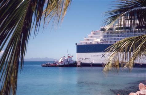 10 Best Honeymoon Cruises & Our Top Pick!