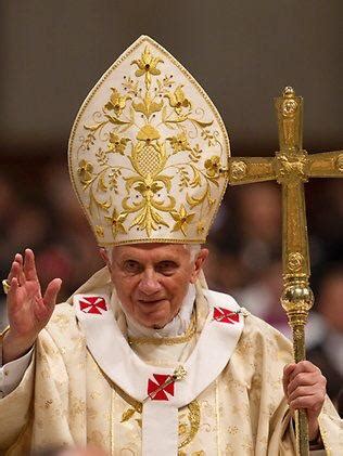 Let’s all take a minute to appreciate the Pope’s brilliant hat ensemble ...