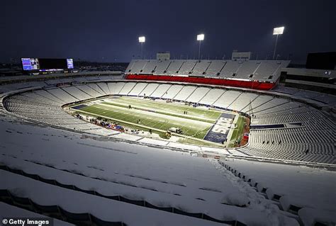 No wonder it was postponed! Bills post insane footage of snow and wind ...