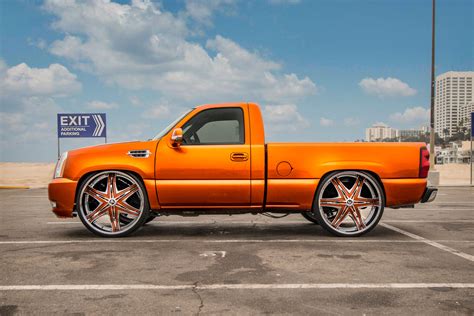 Custom Chevy Silverado Rims | 30x10 Elite | Diablo Wheels