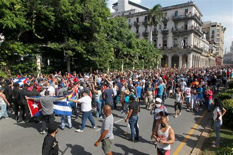 Protestas en Cuba: la crisis económica impulsa el descontento - The New ...