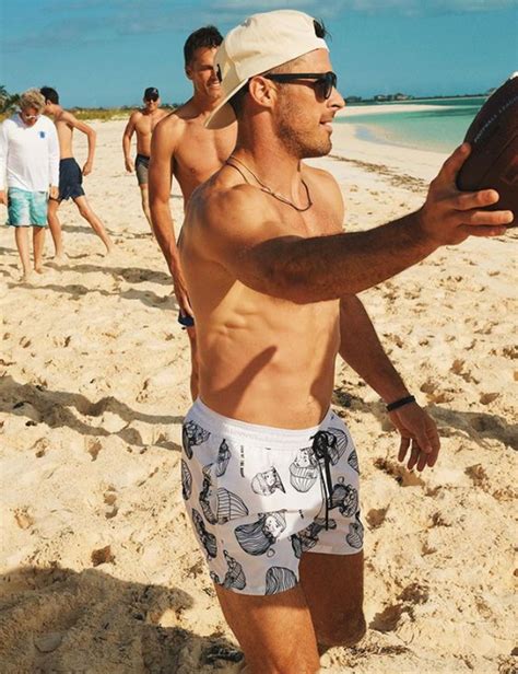 Tom Brady 'grateful' to survive beach party weekend with friends