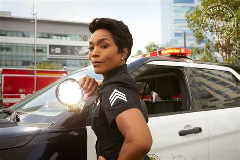 Stuart Sanders Viral: Angela Bassett 911