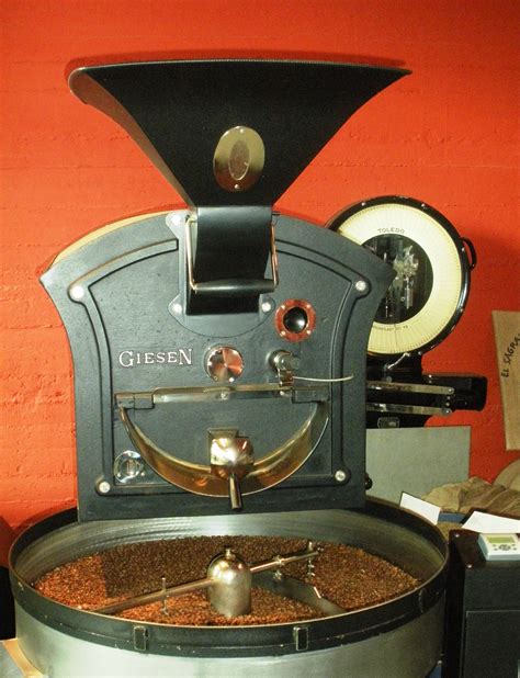 File:Coffee Roasting Machine.JPG - Wikipedia, the free encyclopedia
