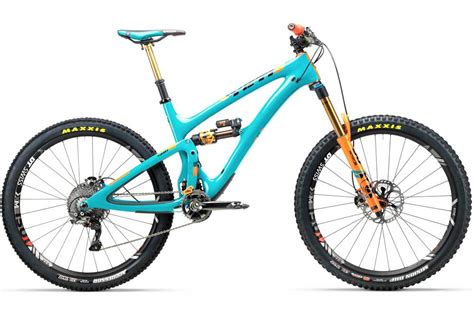 Yeti SB6 Team Replica and the Yeti SB5 Lunch Ride - MBR