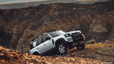 Land Rover Defender 110 | 2020MY | Off-Road