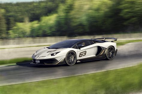 Lamborghini Aventador SVJ màu vàng độc nhất Việt Nam “lộc xác” với diện ...