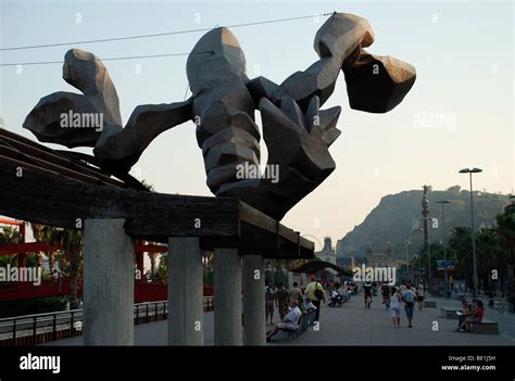 Giant lobster sculpture in Barcelona, Spain Stock Photo - Alamy